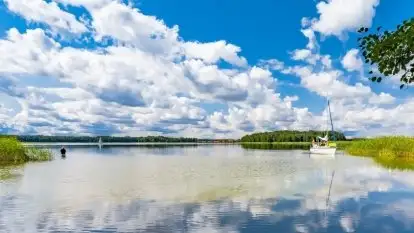 Tajemnicza wyspa na jeziorze Dobskim. Święte miejsce Prusów