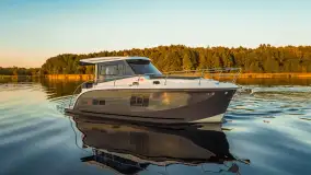 Najpopularniejsze houseboaty na Mazurach w sezonie 2025