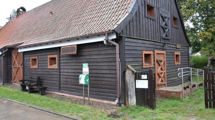Niepełnosprawne osoby mogą również zwiedzać Mazurski Park Krajobrazowy