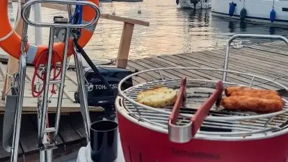 Zdjęcia: Grillowanie bez dymu? Możesz zrobić pyszne jedzenie nawet na pomoście