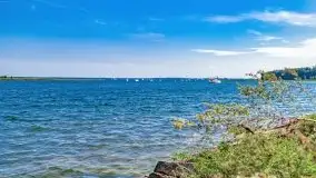 Wąskie żeglarskie gardło na Mazurach, jezioro Kirsajty - zdjęcie 30