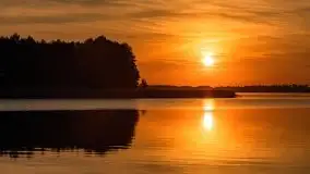 Ognisty zachód przy porcie Ognisty Ptak, jezioro Święcajty - zdjęcie 31