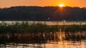 Zachód słońca nad jeziorem Mikołajskim z Chopinem w tle - zdjęcie 16