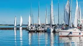 Suszenie żagli nad jeziorem Niegocin, Wilkasy - zdjęcie 27