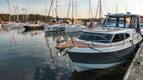II Mazurska Giełda Jachtów - fotorelacja - zdjęcie 1