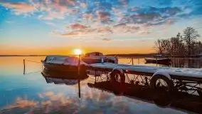 Grudniowy wschód słońca nad jeziorem Niegocin - zdjęcie 18