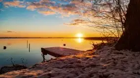 Grudniowy wschód słońca nad jeziorem Niegocin - zdjęcie 73