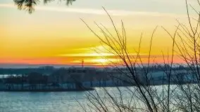 Zachód słońca nad jeziorem Święcajty, grudzień 2021 r. - zdjęcie 11