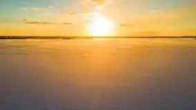 Wschód słońca nad jeziorem Niegocin, krzyż św. Brunona - zdjęcie 12