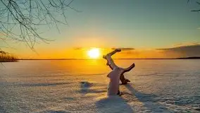 Wschód słońca nad jeziorem Niegocin, krzyż św. Brunona - zdjęcie 25