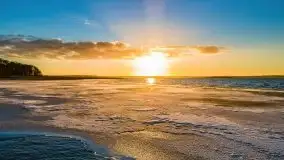 Wschód słońca nad jeziorem Łabap w Radziejach - zdjęcie 3