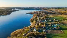 Wschód słońca nad jeziorami Boczne i Niegocin, styczeń 2022 r. - zdjęcie 2