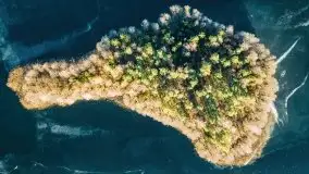 Zimowa sceneria nad plażą przy jeziorze Szóstak - zdjęcie 17