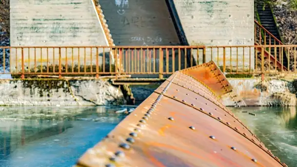 Jaz walcowy na kanale mazurskim, śluza Guja Piaski - zdjęcie 8