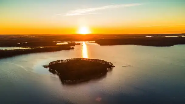 Jezioro Kisajno po zachodzie słońca, luty 2022 r. - zdjęcie 1