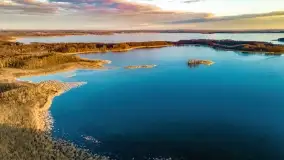 Zachód słońca nad jeziorem Kirsajty, marzec 2022 r. - zdjęcie 28