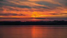 Zachód słońca nad jeziorem Dobskim, marzec 2022 r. - zdjęcie 33