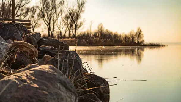 Jezioro Śniardwy i Nowe Guty na początku wiosny - zdjęcie 8