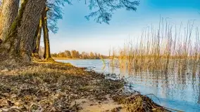 Jezioro Boczne i przystań Sun Bila pod koniec marca 2022 - zdjęcie 2