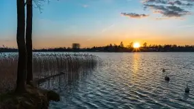 Zachód słońca nad jeziorem Boczne, widoczny z Rydzewa - zdjęcie 3