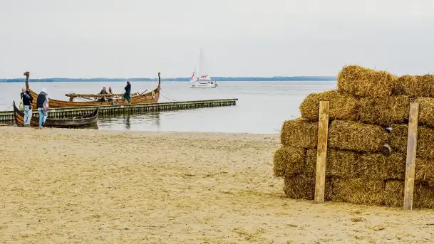Wikingowie i średniowieczne klimaty na zdjęciach z otwarcia sezonu w Giżycku - zdjęcie 7