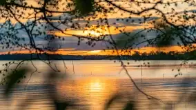 Zachód słońca nad jeziorem Niegocin, maj 2022 r. - zdjęcie 3