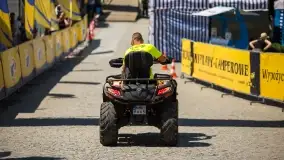 Fotorelacja z muzycznego i sportowego rozpoczęcia wakacji w Mikołajkach - zdjęcie 50