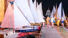 Nocne zdjęcia z XXIII zlotu klubu Jacht Oldtimet, Stranda, sierpień 2022 - zdjęcie 37