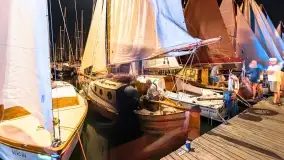 Nocne zdjęcia z XXIII zlotu klubu Jacht Oldtimet, Stranda, sierpień 2022 - zdjęcie 1