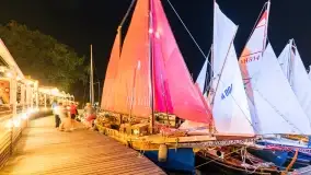 Nocne zdjęcia z XXIII zlotu klubu Jacht Oldtimet, Stranda, sierpień 2022 - zdjęcie 15