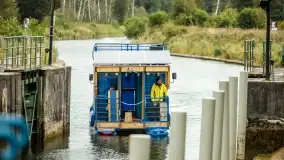 Fotorelacja - konferencja z podpisania umowy na remont śluzy Karwik - zdjęcie 24