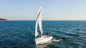 Sasanka Viva 700 dzielnie żegluje po jeziorze Dargin - zdjęcie 18