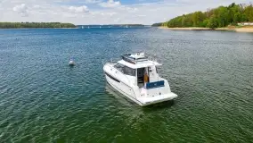 Platinum 35 - jacht produkowany na Mazurach, w stoczni w Giżycku - zdjęcie 9