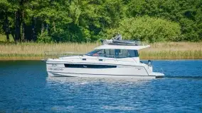 Platinum 35 - jacht produkowany na Mazurach, w stoczni w Giżycku - zdjęcie 7