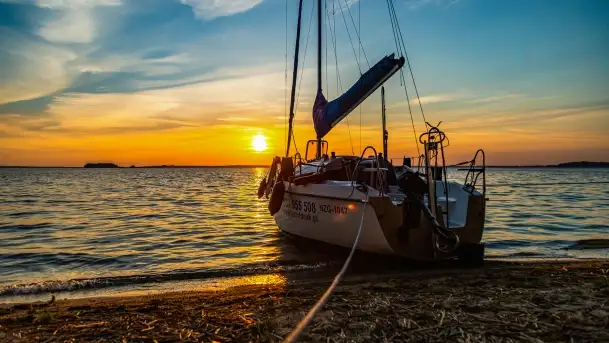 Zachód słońca w Pieczarkach, jezioro Dargin, lipiec 2022