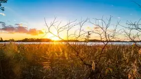 Jesienny zachód słońca nad jeziorem Mój, październik 2022 - zdjęcie 5