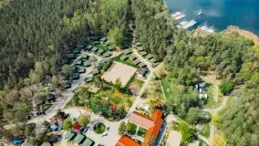 Jezioro Bełdany i miejscowość Kamień z drona, wiosna 2020 - zdjęcie 21