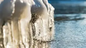 Stranda w pięknej, grudniowej i zimowej scenerii - zdjęcie 7