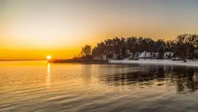 Wschód słońca nad jeziorem Niegocin, grudzień 2022 - zdjęcie 39