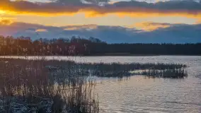 Zachód słońca nad jeziorem Duże Wilkasy, luty 2023 - zdjęcie 21