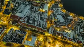 Nocny Kętrzyn z drona, luty 2023 - zdjęcie 5