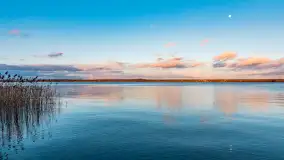 Zachód słońca nad jeziorem Gołdopiwo, marzec 2023 r. - zdjęcie 34