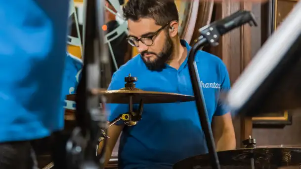 Grają na Mazurach, Shantaż w tawernie Albatros - zdjęcie 11