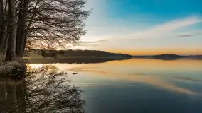 Wschód słońca nad jeziorem Dejguny, kwiecień 2023 r. - zdjęcie 17