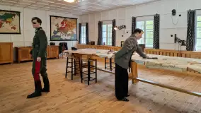 Majowy spacer po Wilczym Szańcu w Gierłoży - zdjęcie 19