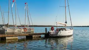 Port Piękny Brzeg nad jeziorem Święcajty, maj 2023 - zdjęcie 1