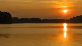 Wschód słońca nad jeziorem Kisajno, Łabędzi Ostrów, czerwiec 2023 r. - zdjęcie 23