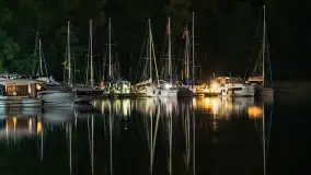 Nocne zdjęcia portu Łabędzi Ostrów, lipiec 2023 r. - zdjęcie 34