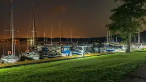 Nocne zdjęcia portu Łabędzi Ostrów, lipiec 2023 r. - zdjęcie 14