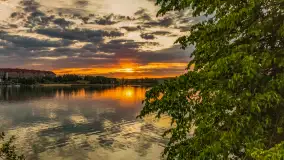 Zachód słońca nad jeziorem Tałty w Mikołajkach, czerwiec 2023 r. - zdjęcie 13